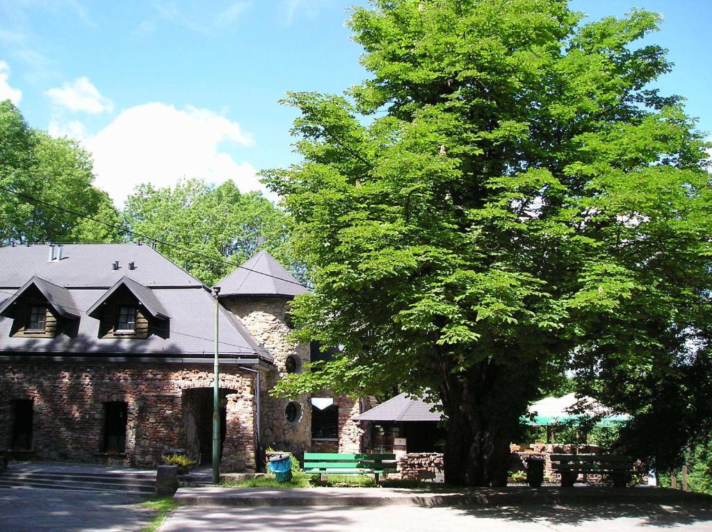 Podzamcze Hotel 3*